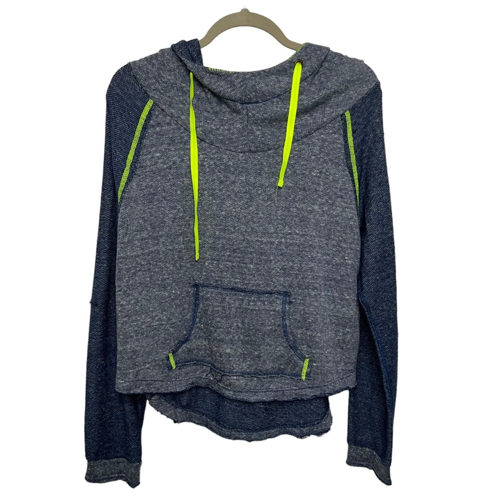 We the Free funnel neck crop hoodie size medium